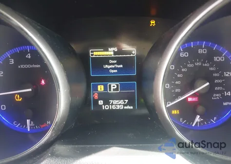 2015 Subaru Legacy 2.5I Premium z USA, uszkodzony, nr VIN 4S3BNAC69F3065209